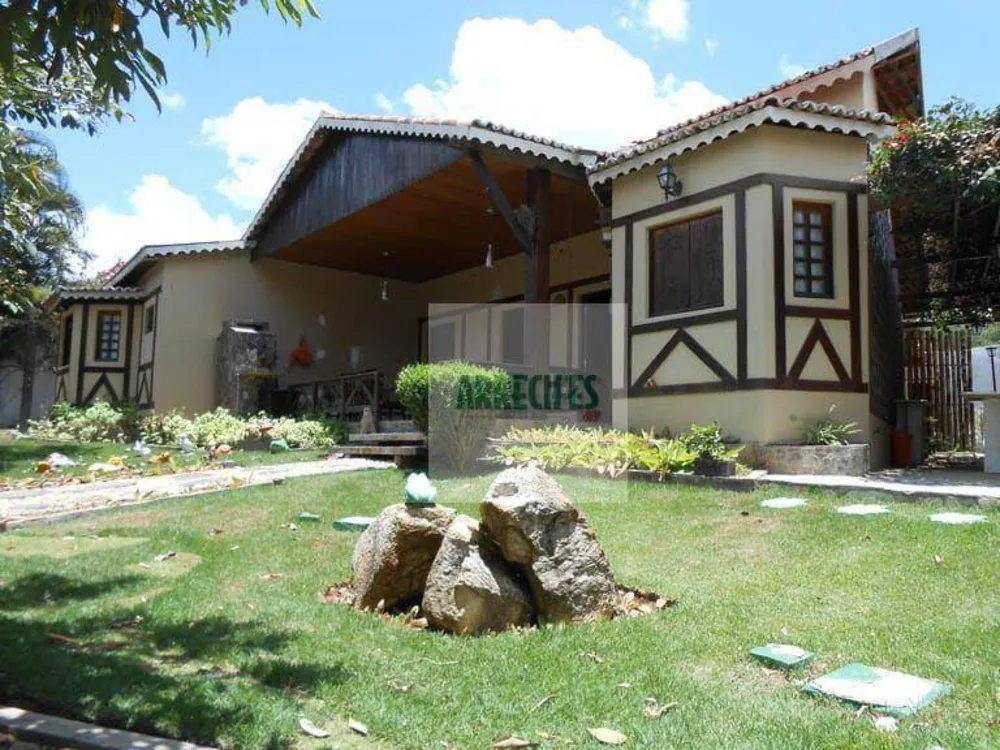 Casa, 4 quartos, 205 m² - Foto 1