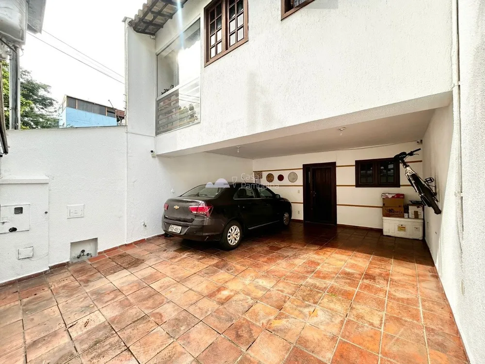 Casa, 4 quartos, 250 m² - Foto 2