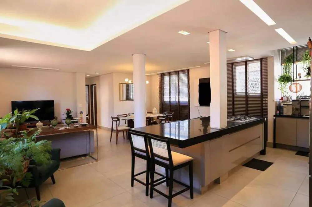 Apartamento, 5 quartos, 230 m² - Foto 1