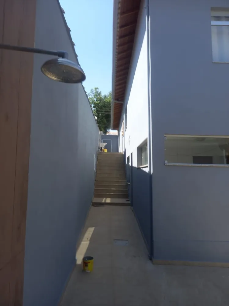 Casa, 5 quartos, 230 m² - Foto 3