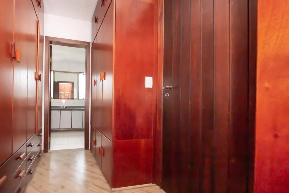 Casa, 4 quartos, 250 m² - Foto 12