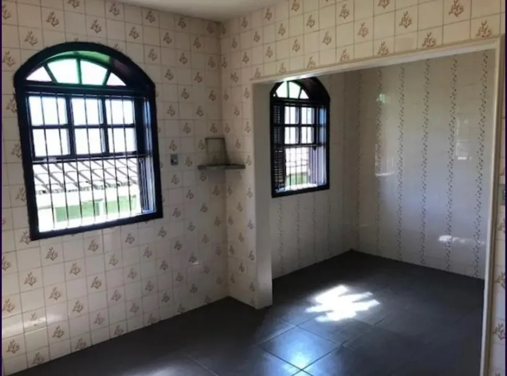 Casa, 3 quartos, 260 m² - Foto 4