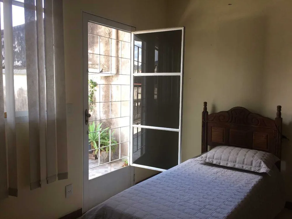 Casa, 4 quartos, 253 m² - Foto 11
