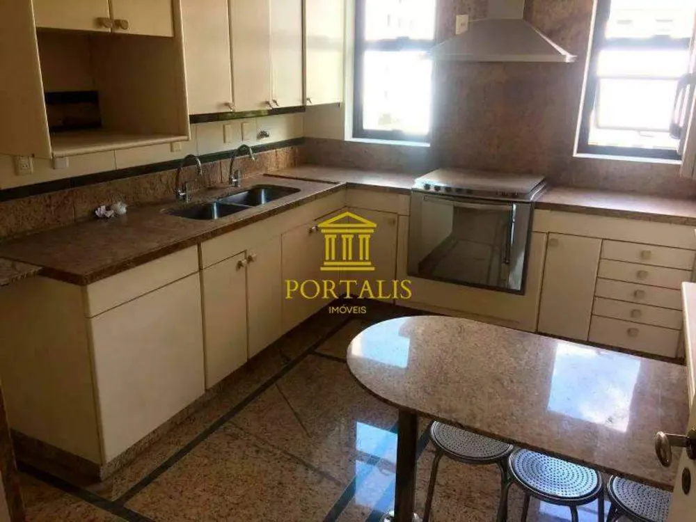 Apartamento, 3 quartos, 210 m² - Foto 9