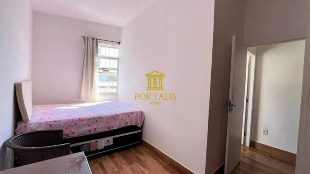 Apartamento, 3 quartos, 210 m² - Foto 1