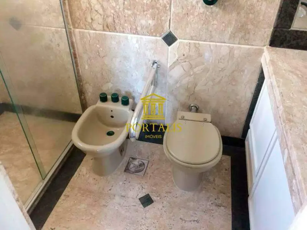 Apartamento, 3 quartos, 210 m² - Foto 12
