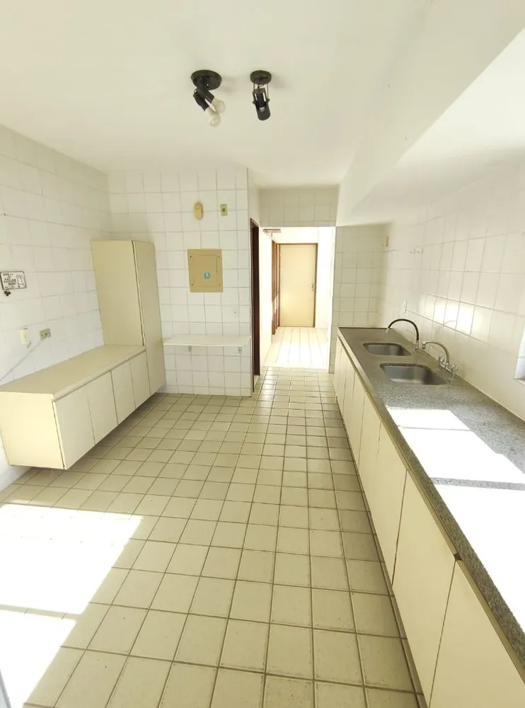 Apartamento, 4 quartos, 253 m² - Foto 5