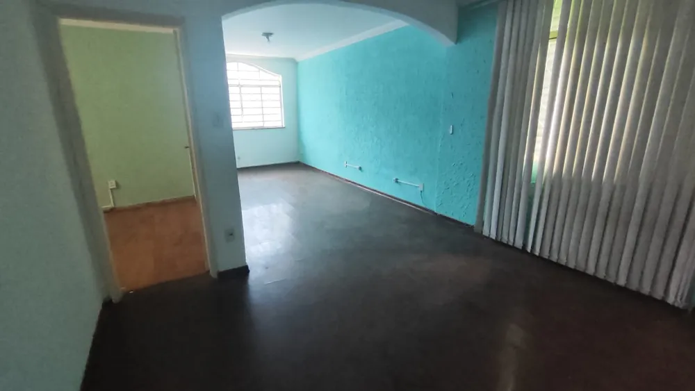 Casa, 4 quartos, 260 m² - Foto 4