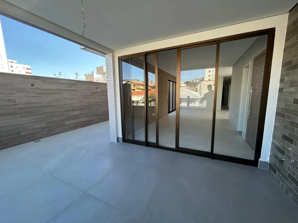Apartamento, 4 quartos, 250 m² - Foto 1