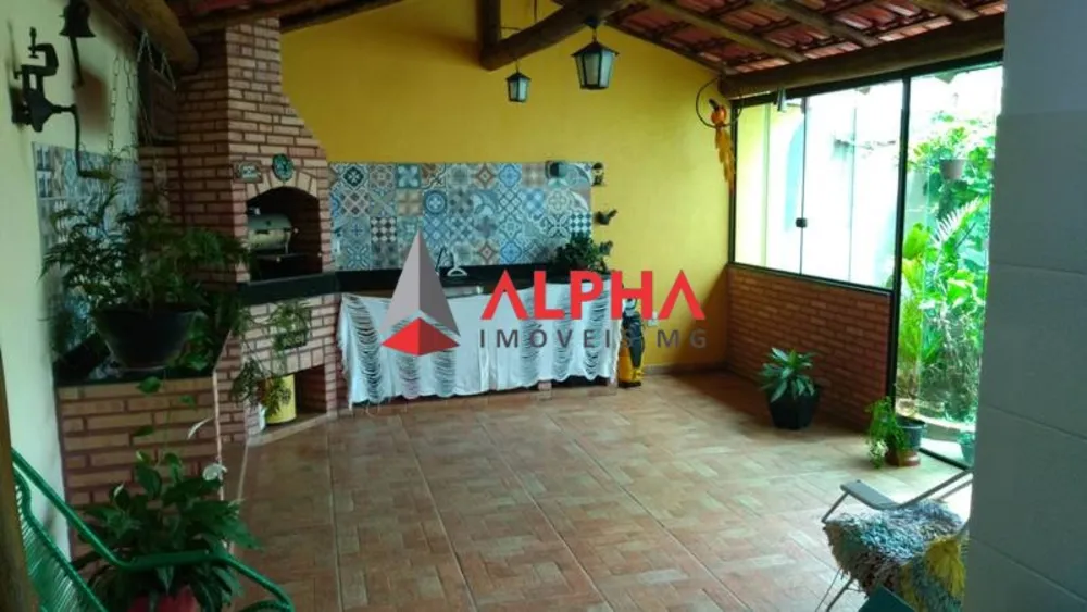 Casa, 4 quartos, 204 m² - Foto 1