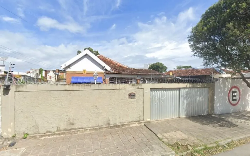 Casa, 5 quartos, 618 m² - Foto 1