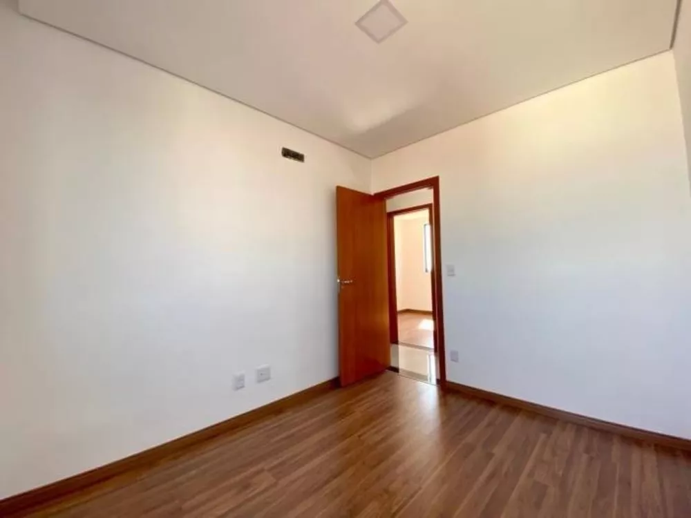 Apartamento à venda com 3 quartos, 88m² - Foto 12