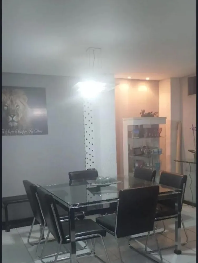 Casa, 3 quartos, 106 m² - Foto 2