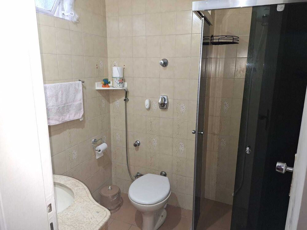 Apartamento à venda com 3 quartos, 98m² - Foto 2