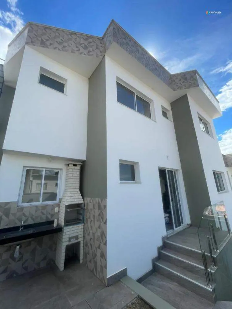 Casa, 2 quartos, 95 m² - Foto 1