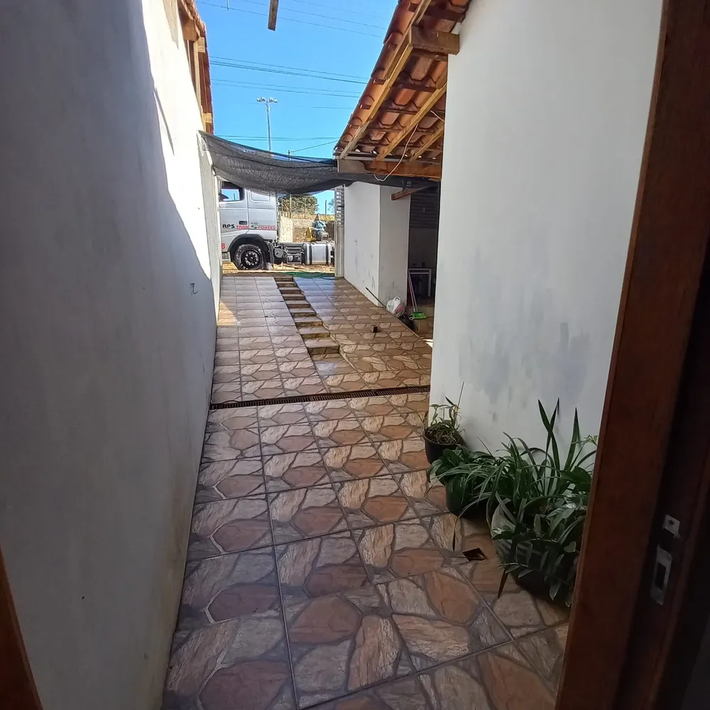Casa, 4 quartos, 210 m² - Foto 3
