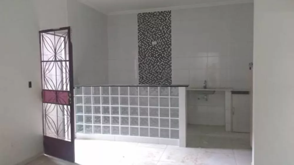 Casa à venda com 3 quartos, 58m² - Foto 21