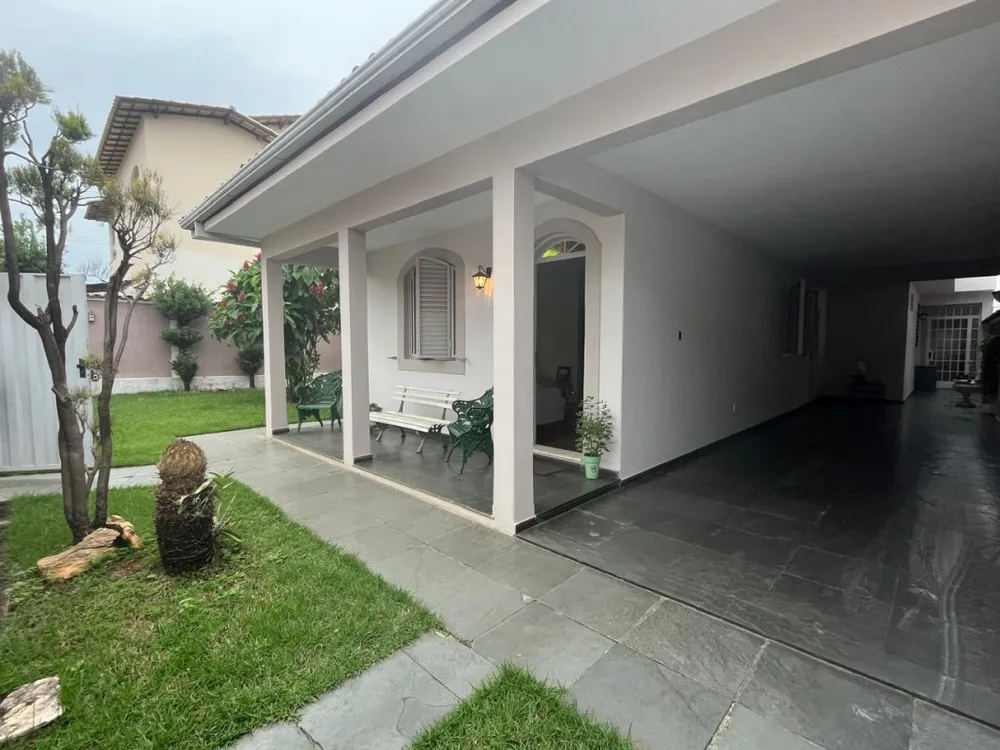 Casa, 3 quartos, 204 m² - Foto 2