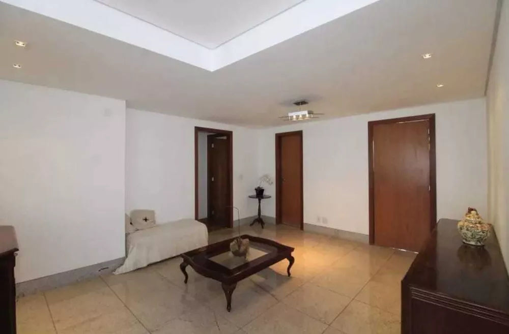 Apartamento para alugar com 4 quartos, 160m² - Foto 5