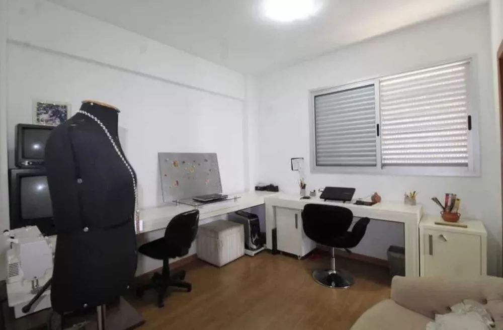 Apartamento para alugar com 4 quartos, 160m² - Foto 28