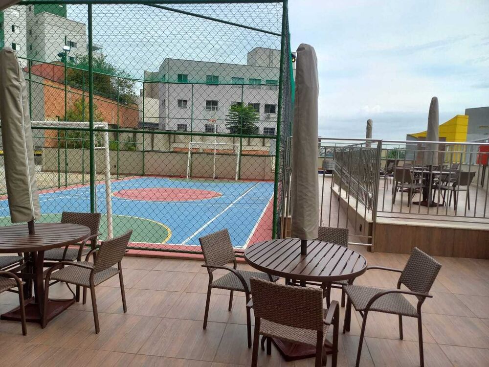 Apartamento à venda com 2 quartos, 80m² - Foto 3