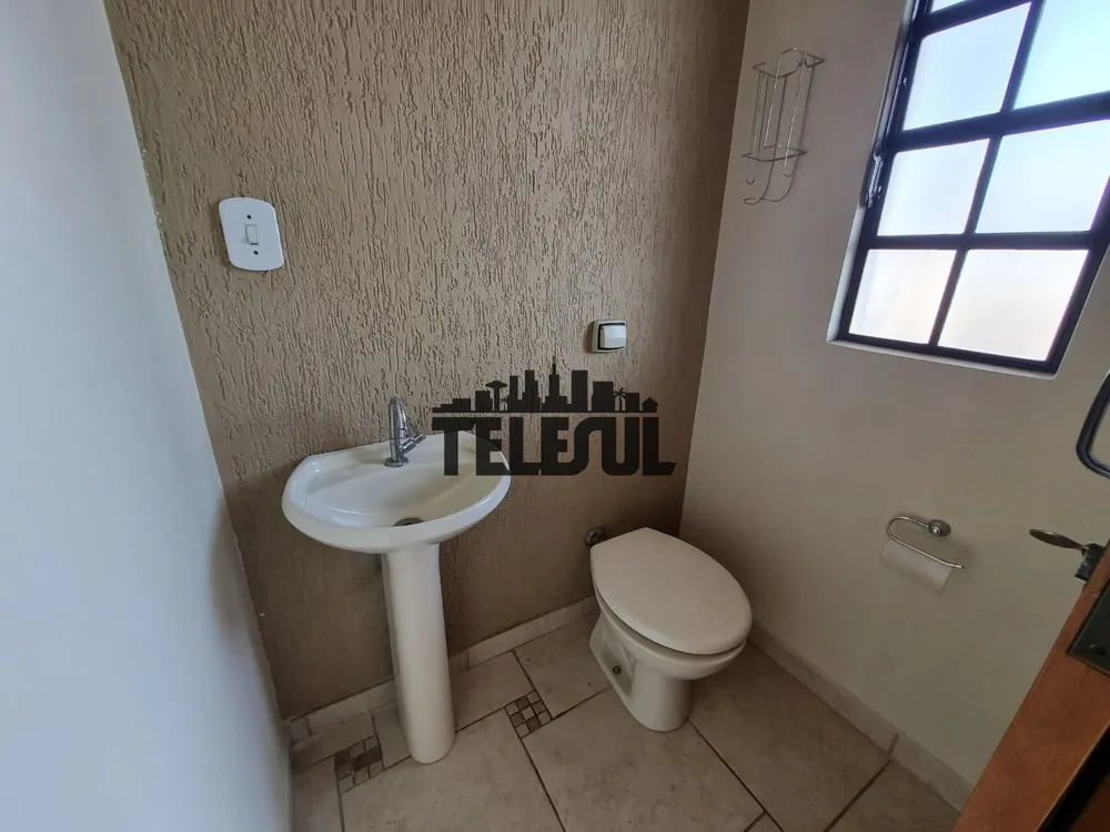 Casa, 3 quartos, 250 m² - Foto 2