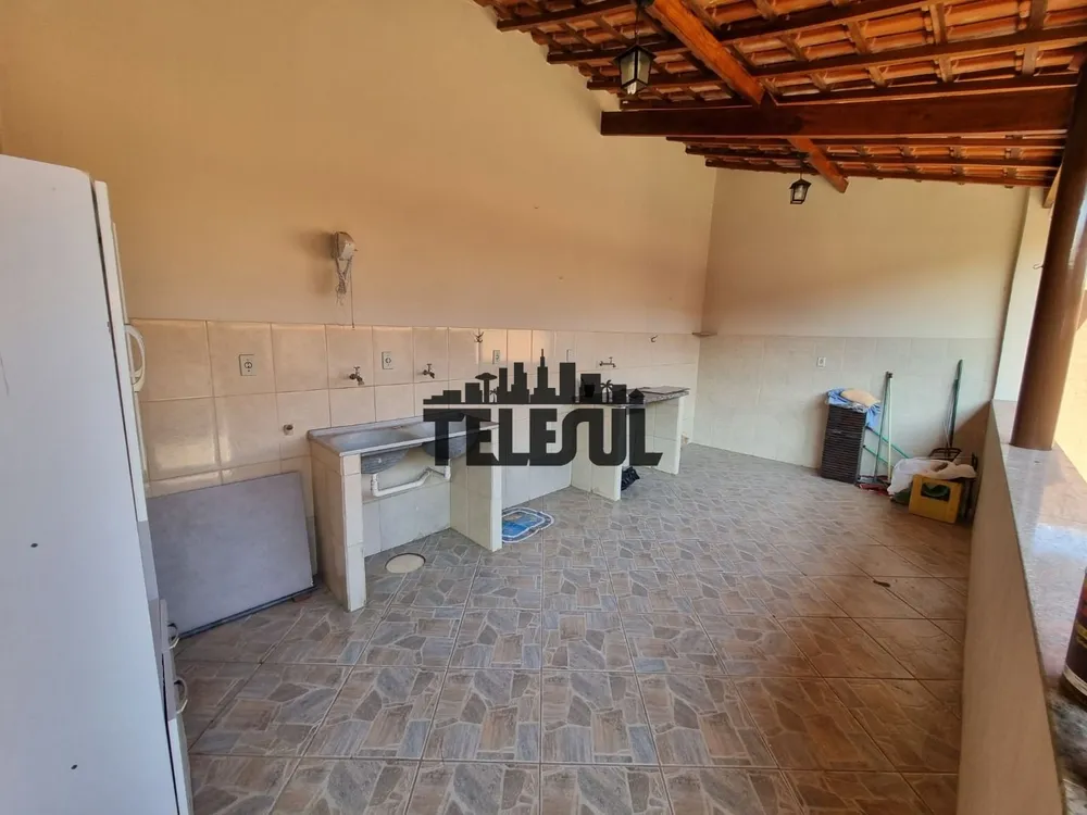 Casa, 3 quartos, 250 m² - Foto 13