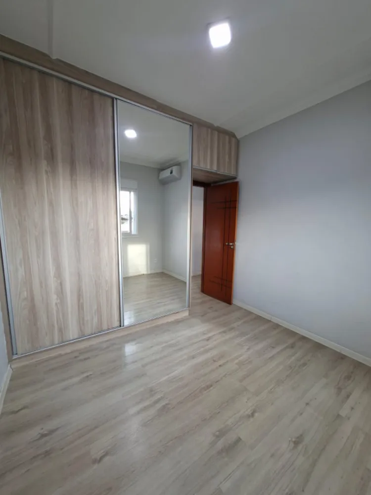Casa, 4 quartos, 240 m² - Foto 12