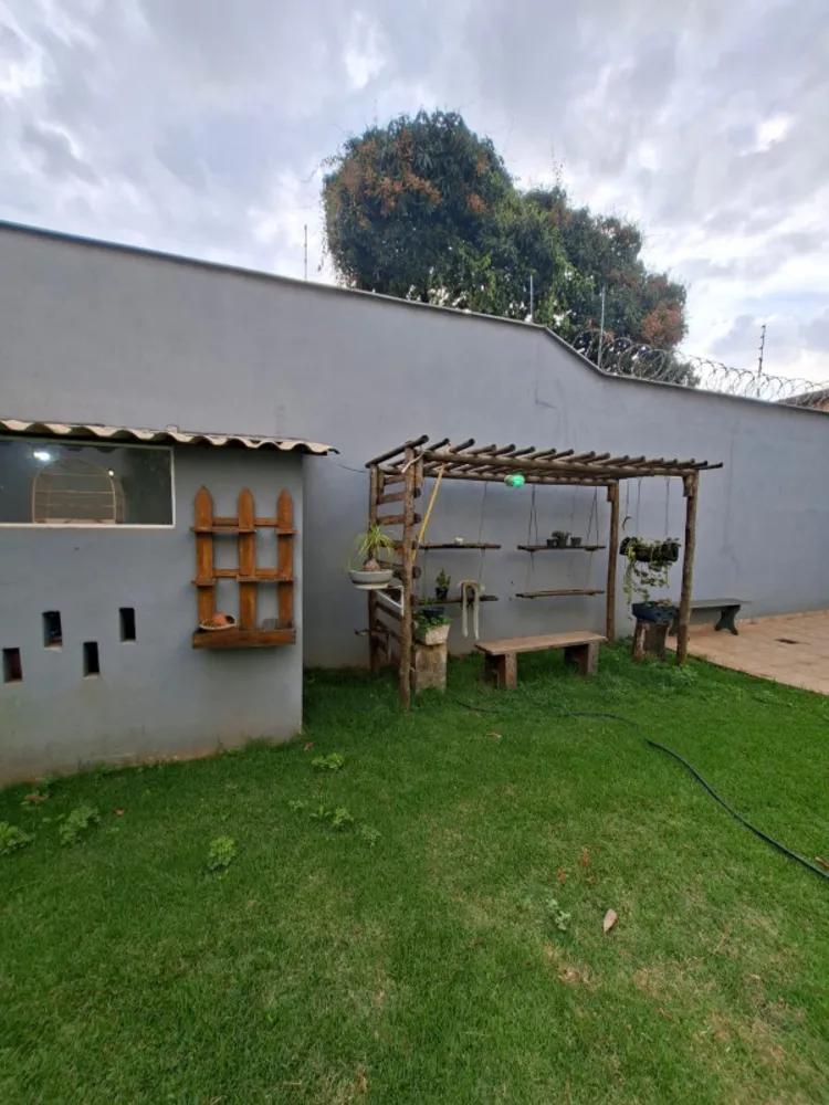 Casa, 4 quartos, 240 m² - Foto 8
