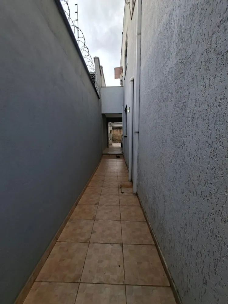 Casa, 4 quartos, 240 m² - Foto 5