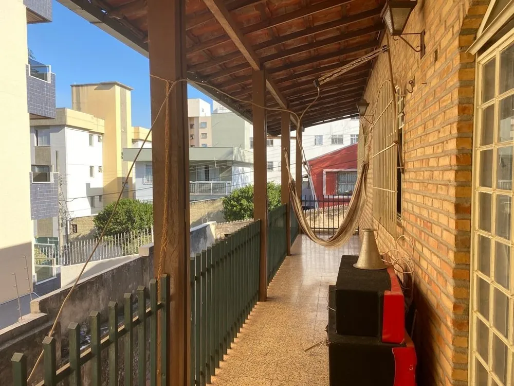 Casa, 3 quartos, 187 m² - Foto 1