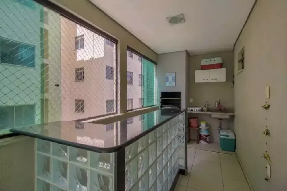 Apartamento, 3 quartos, 160 m² - Foto 2