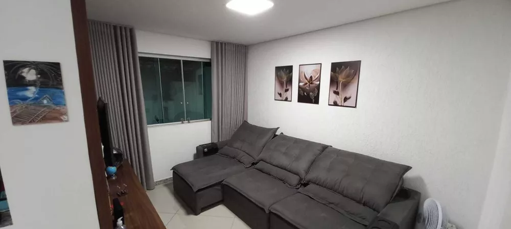 Casa à venda com 3 quartos, 156m² - Foto 4