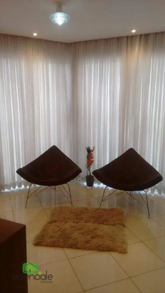 Casa, 4 quartos, 315 m² - Foto 3