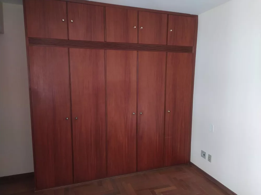 Apartamento à venda com 3 quartos, 157m² - Foto 19