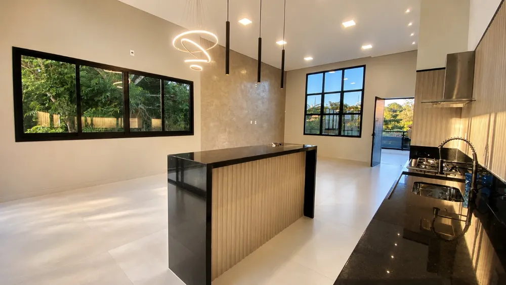 Casa, 3 quartos, 226 m² - Foto 1