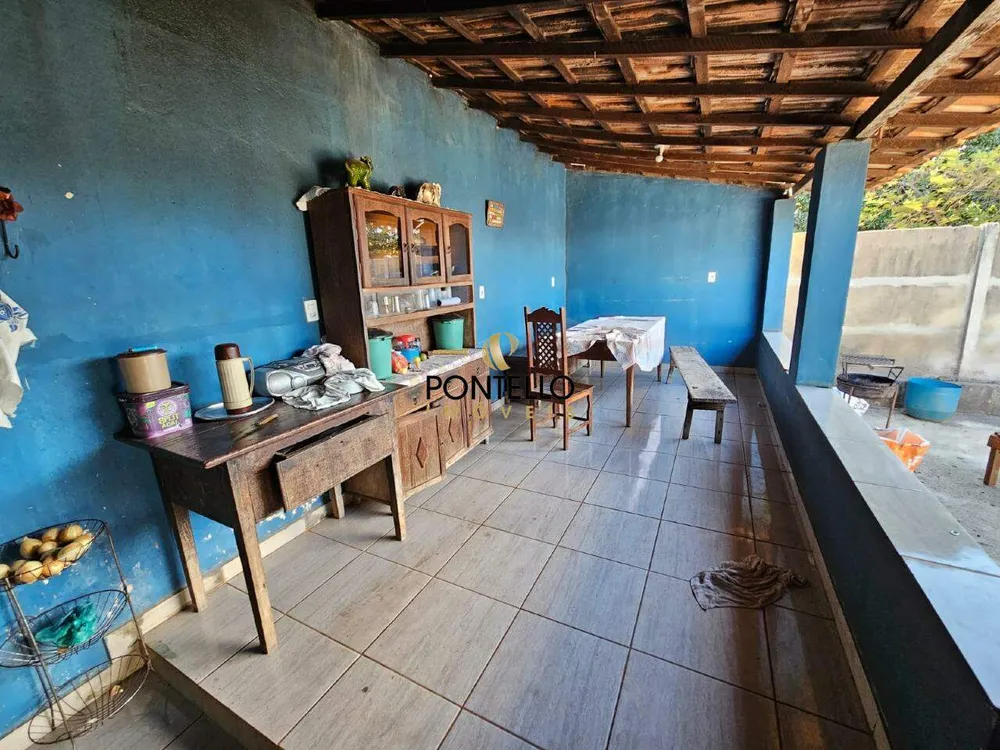 Chácara, 3 quartos, 1350 m² - Foto 1