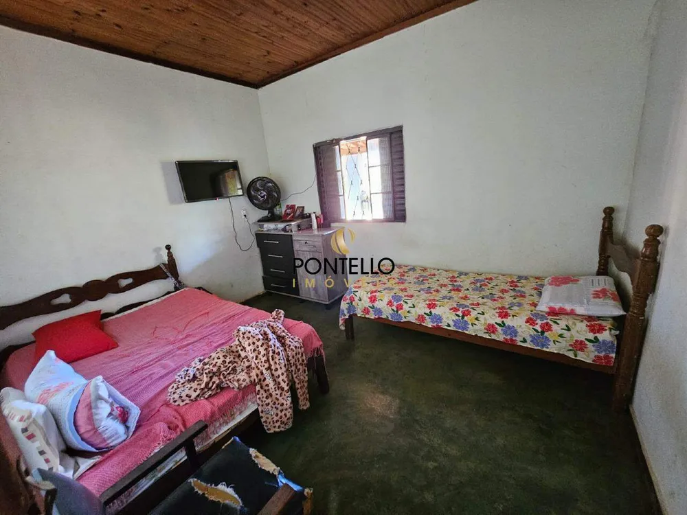 Chácara, 3 quartos, 1350 m² - Foto 8