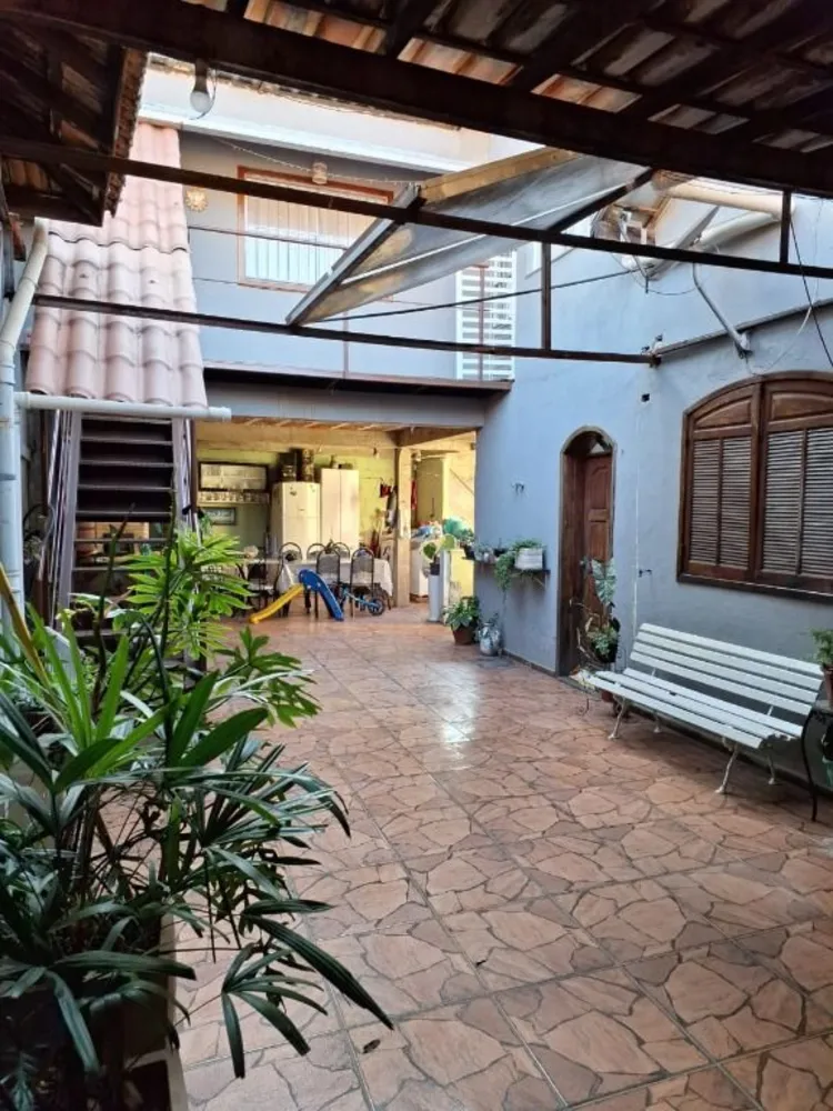 Casa, 5 quartos, 288 m² - Foto 2