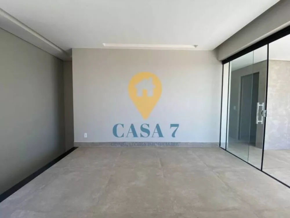 Apartamento à venda com 3 quartos, 190m² - Foto 1