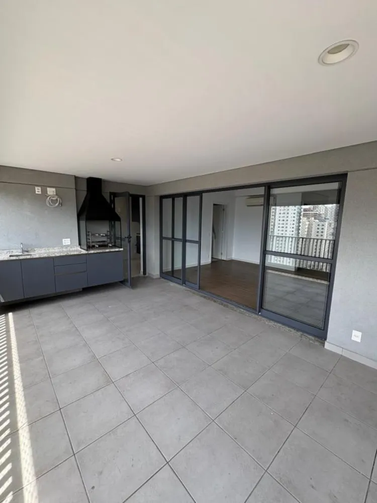Apartamento, 3 quartos, 150 m² - Foto 2