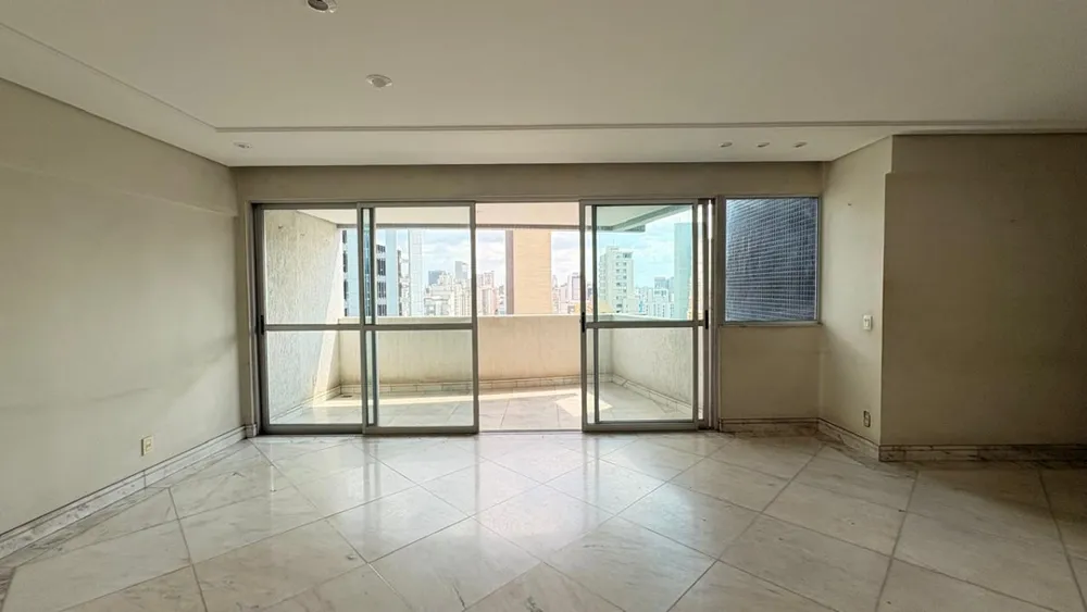 Apartamento, 3 quartos, 117 m² - Foto 2