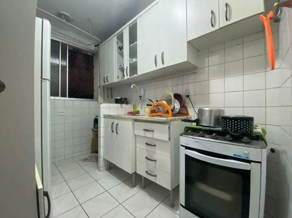 Apartamento à venda com 3 quartos, 60m² - Foto 9