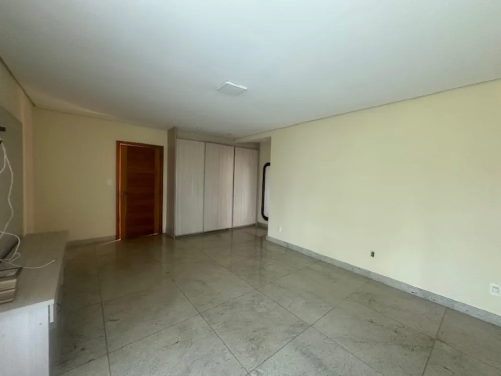 Chácara, 4 quartos, 3000 m² - Foto 18