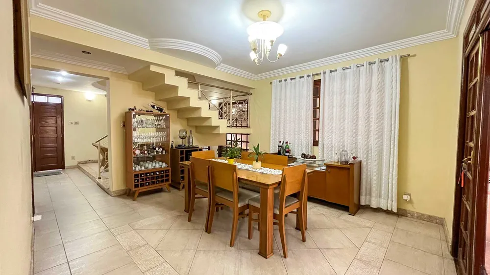 Casa, 3 quartos, 418 m² - Foto 3
