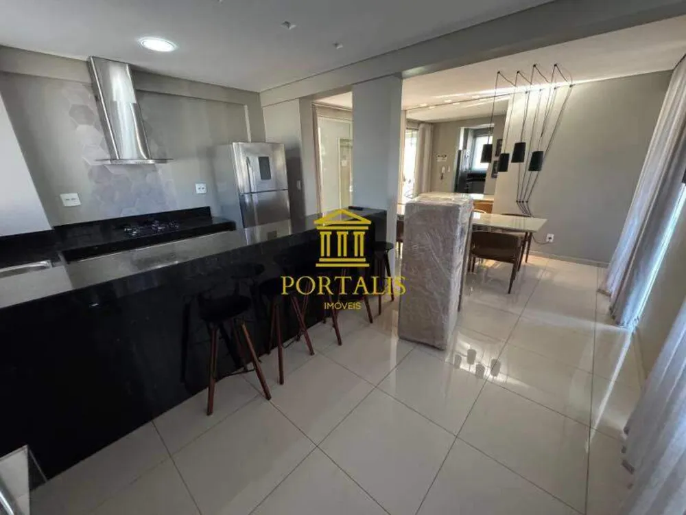 Cobertura, 3 quartos, 158 m² - Foto 2