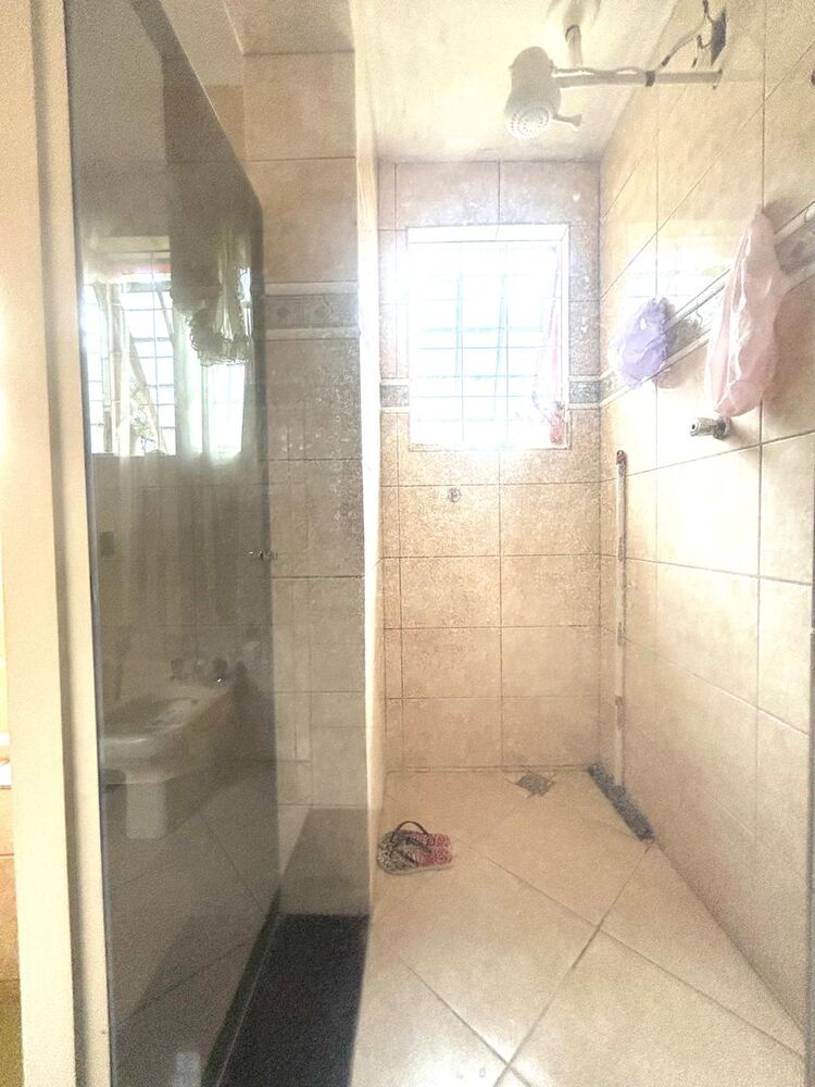 Chácara à venda com 4 quartos, 220m² - Foto 12