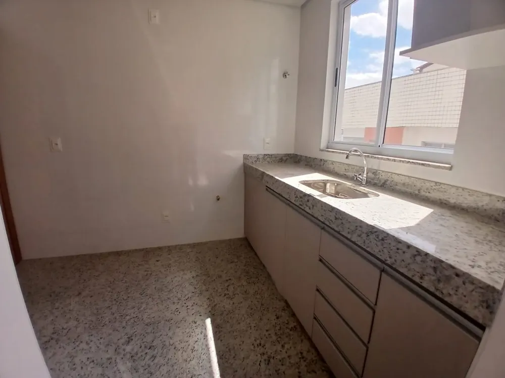 Apartamento, 3 quartos, 153 m² - Foto 2