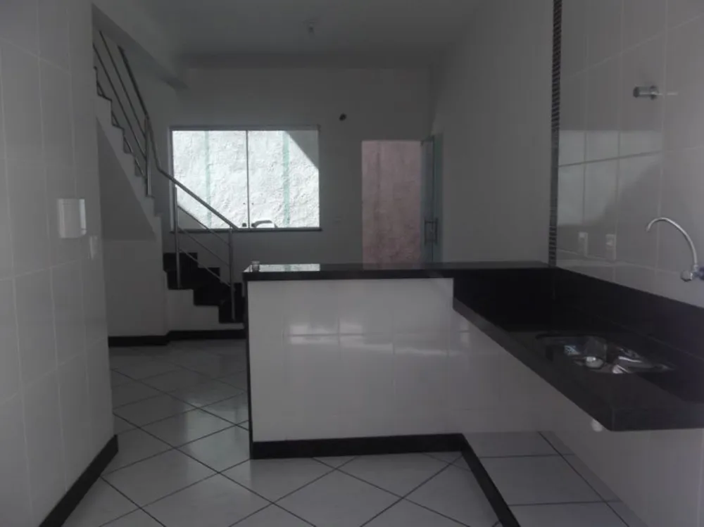 Casa, 3 quartos, 75 m² - Foto 2
