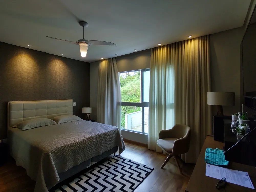 Apartamento, 3 quartos, 129 m² - Foto 1